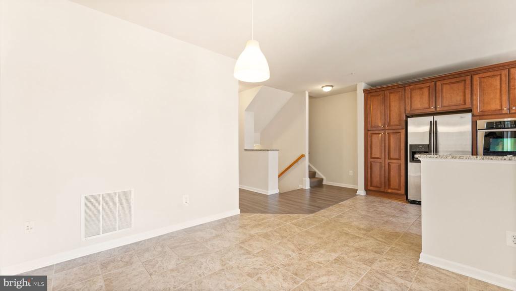 4427 BEECHSTONE LANE