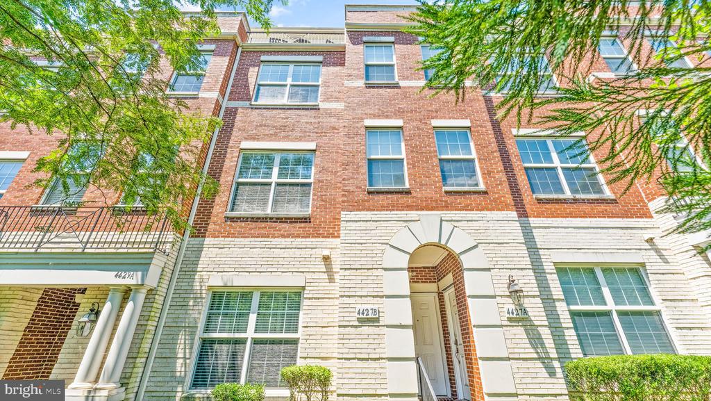 4427 BEECHSTONE LANE