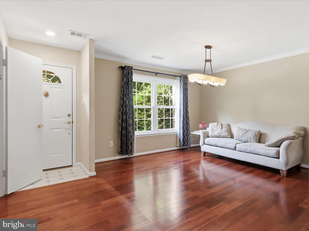5770 FIRST LANDING WAY Unit: 107