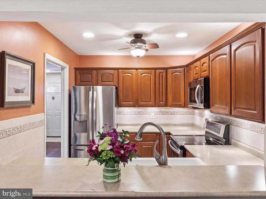 5770 FIRST LANDING WAY Unit: 107