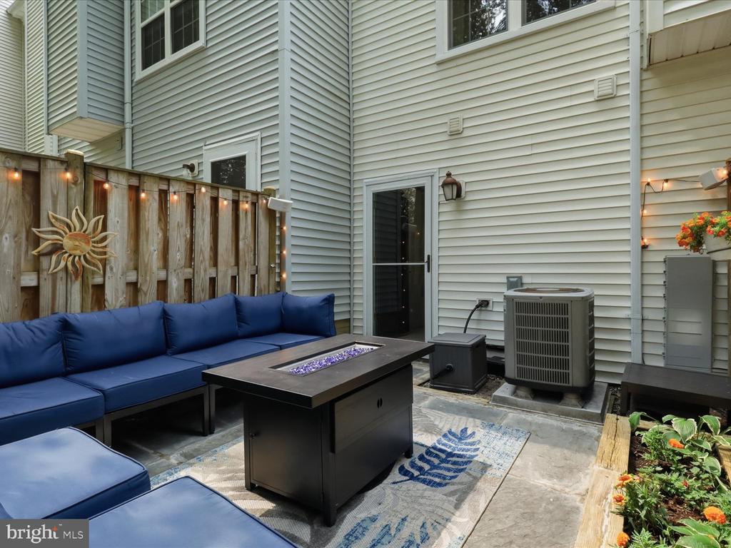 5770 FIRST LANDING WAY Unit: 107