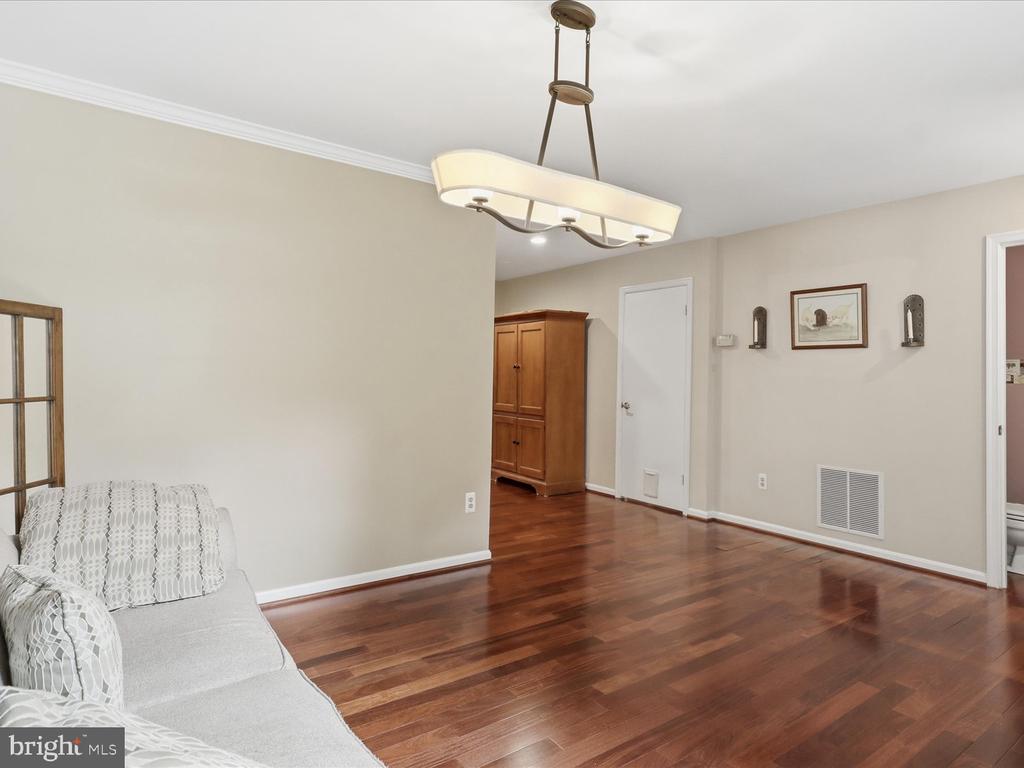 5770 FIRST LANDING WAY Unit: 107