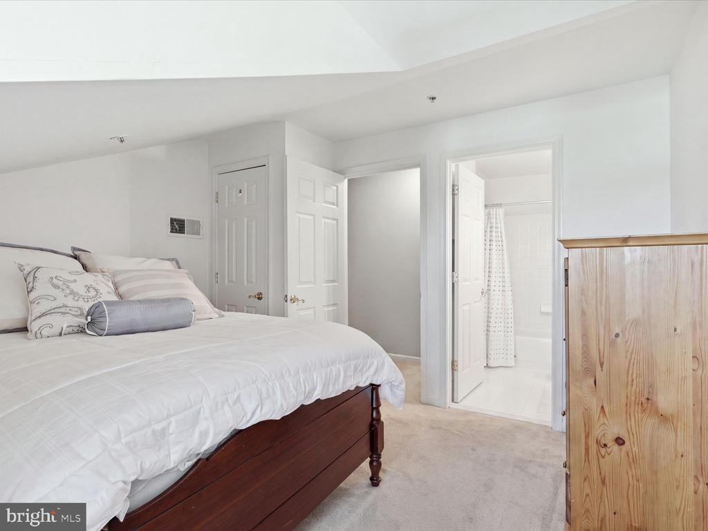 11565 CAVALIER LANDING COURT Unit: 401