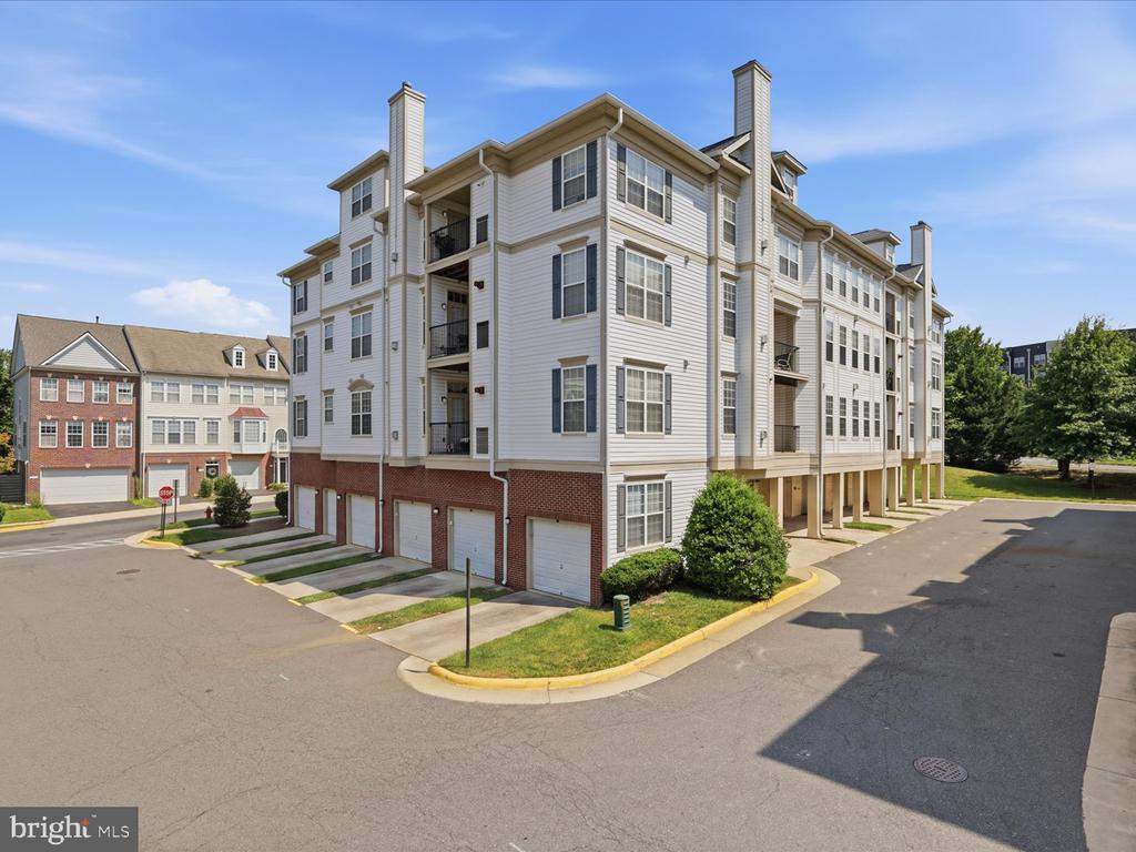 11565 CAVALIER LANDING COURT Unit: 401