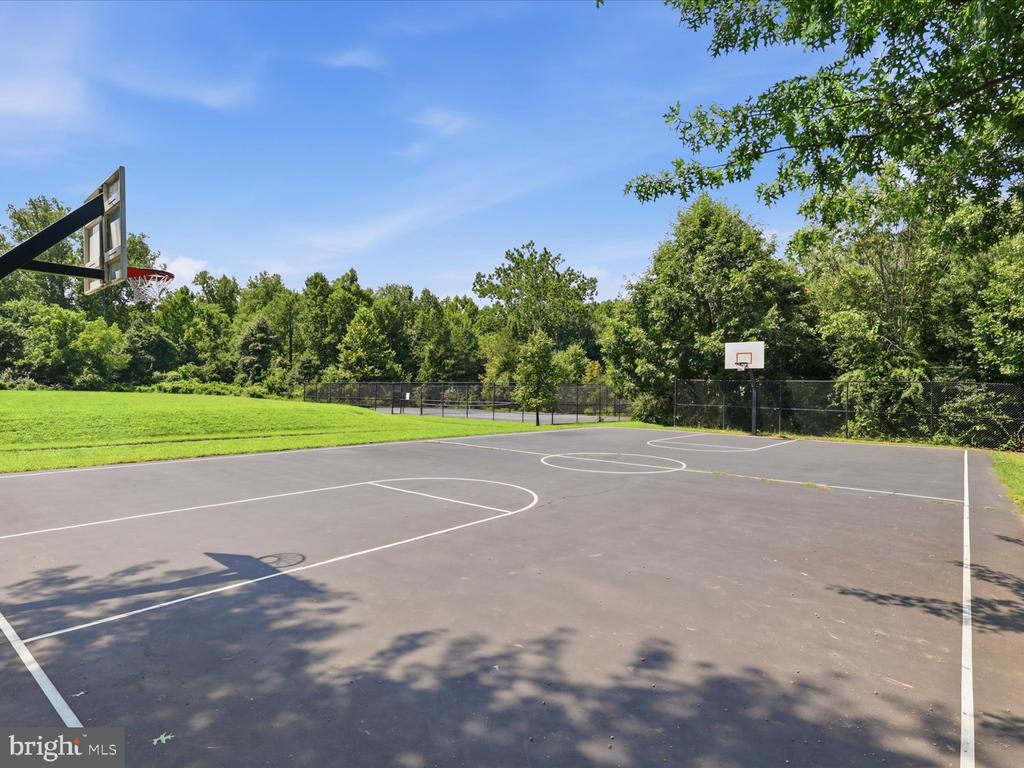 11565 CAVALIER LANDING COURT Unit: 401