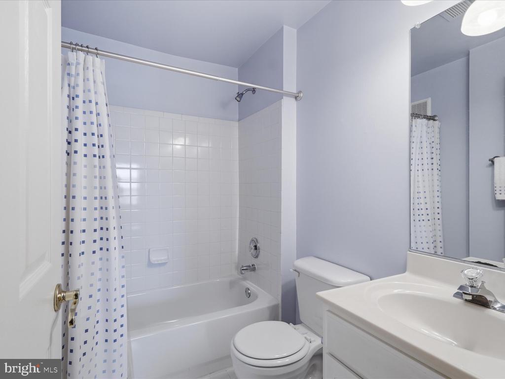 11565 CAVALIER LANDING COURT Unit: 401