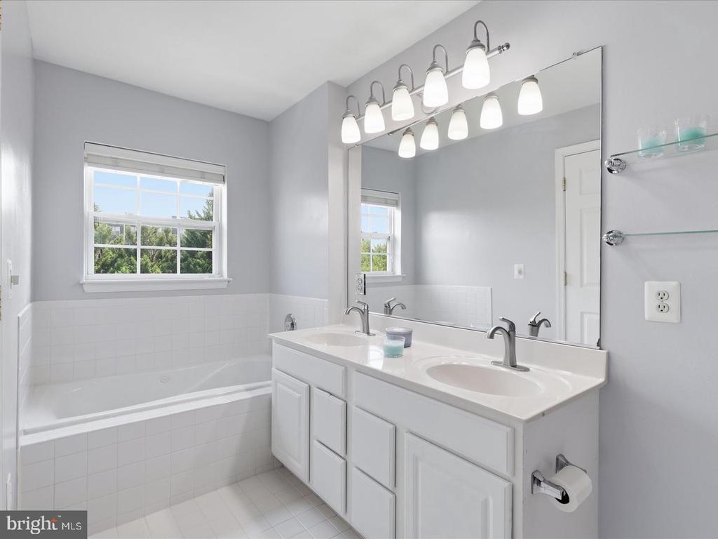 11565 CAVALIER LANDING COURT Unit: 401