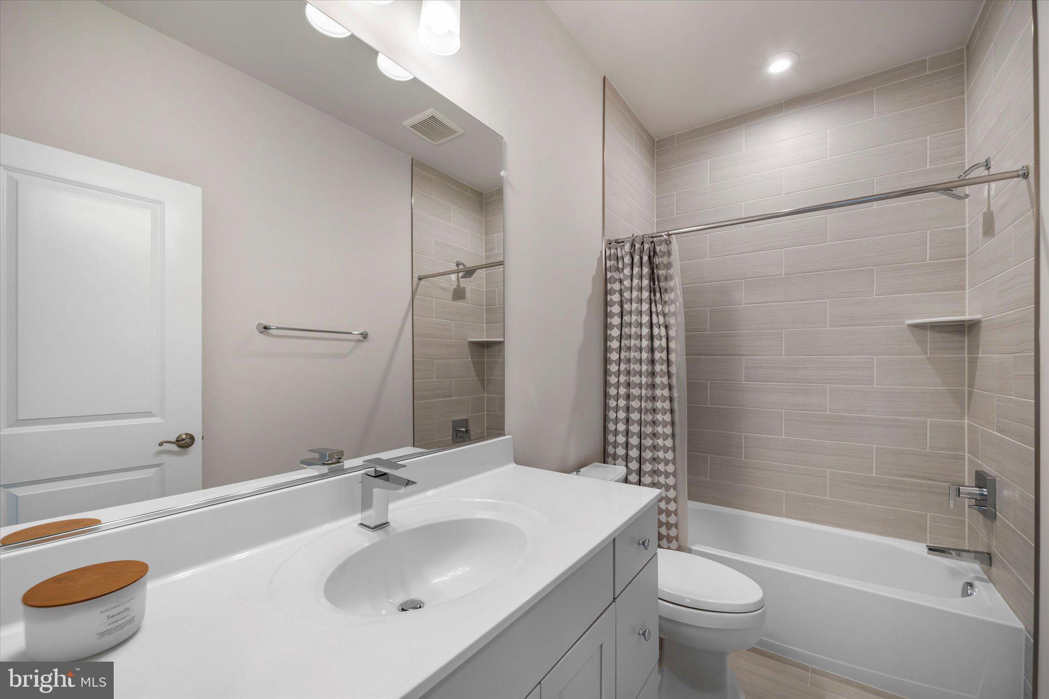 43441 BETTYS FARM DRIVE