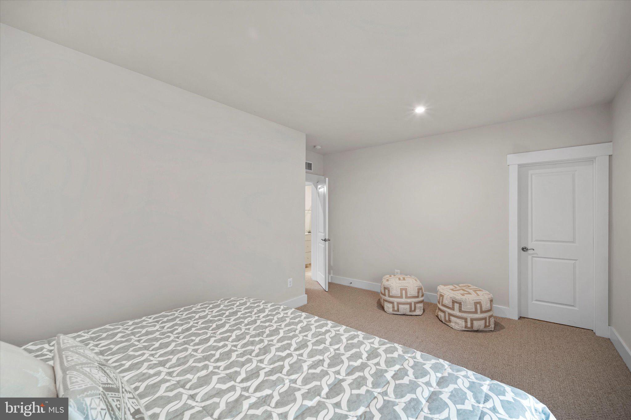 43441 BETTYS FARM DRIVE