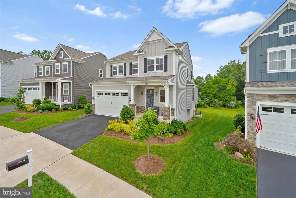 43441 BETTYS FARM DRIVE