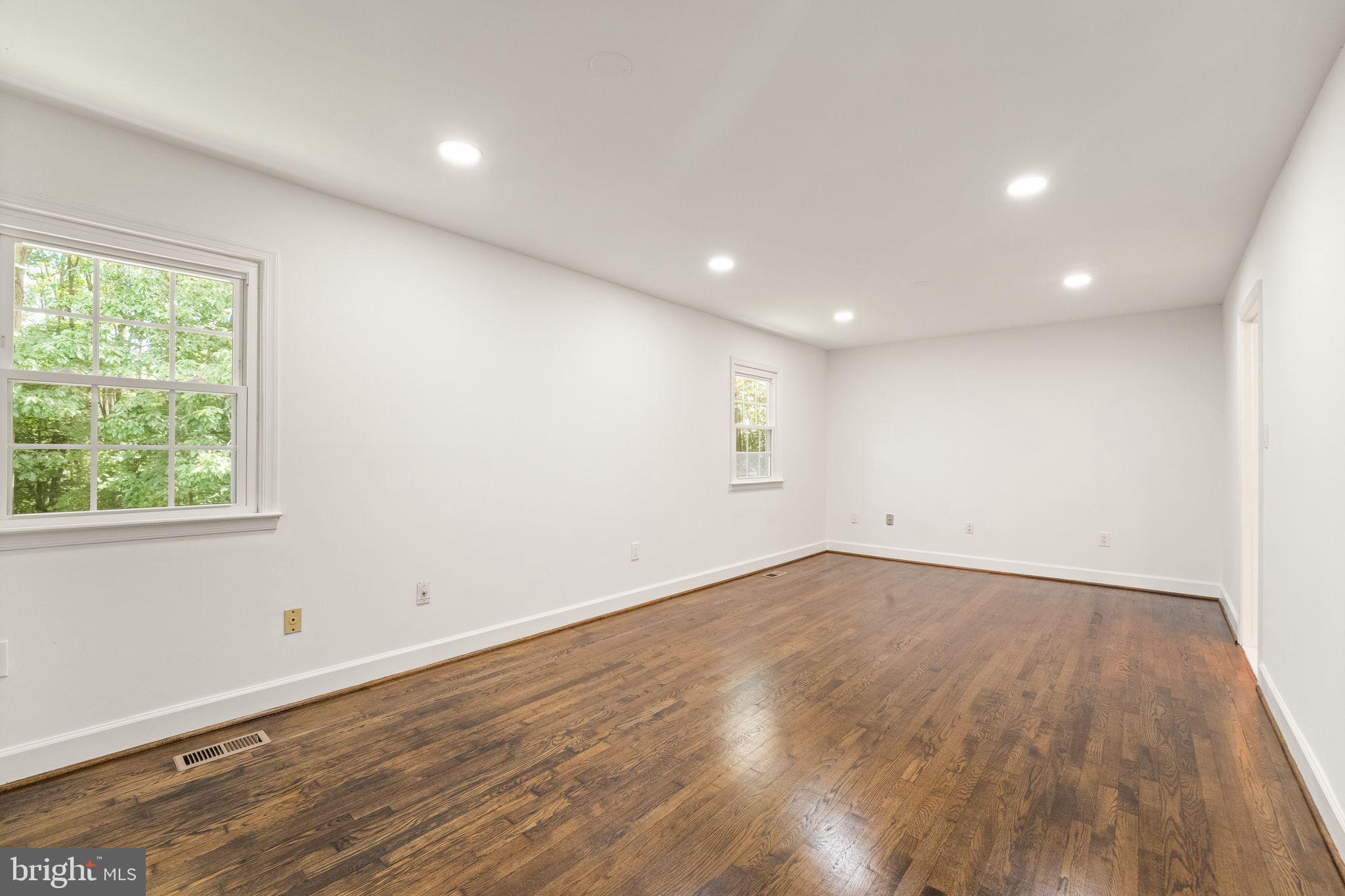 13019 KINGSWELL DRIVE