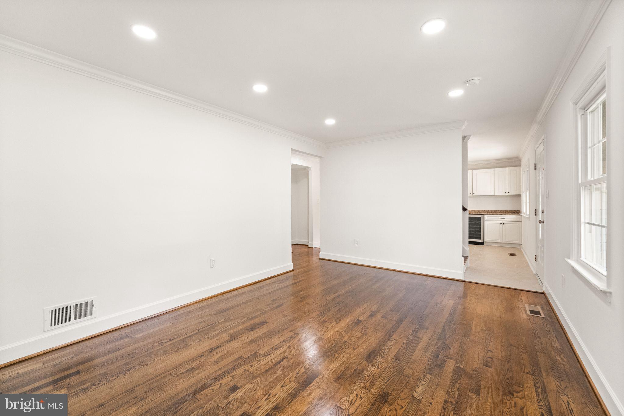 13019 KINGSWELL DRIVE