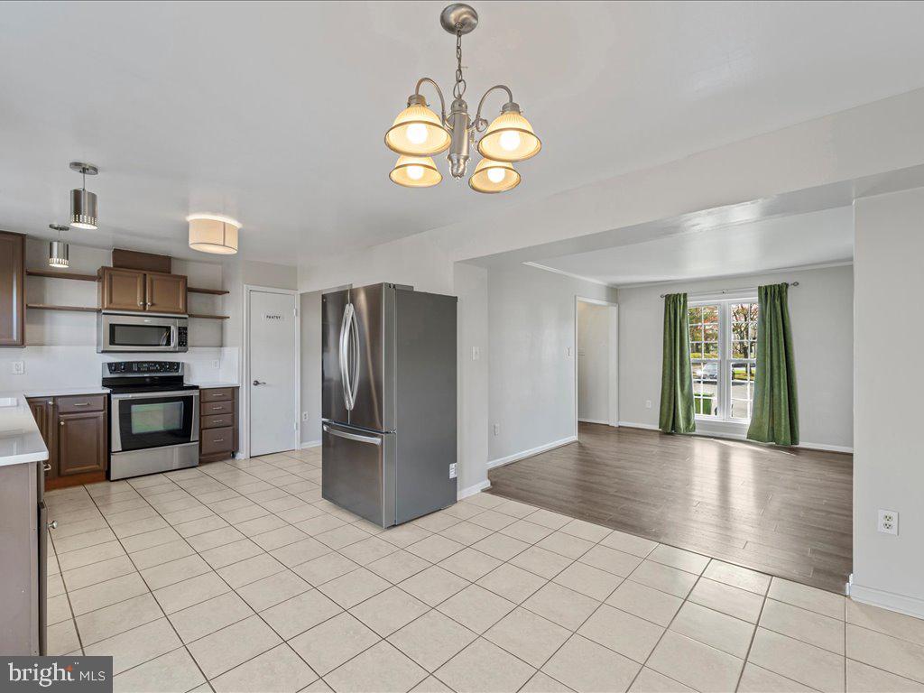 2904 Madeira Court