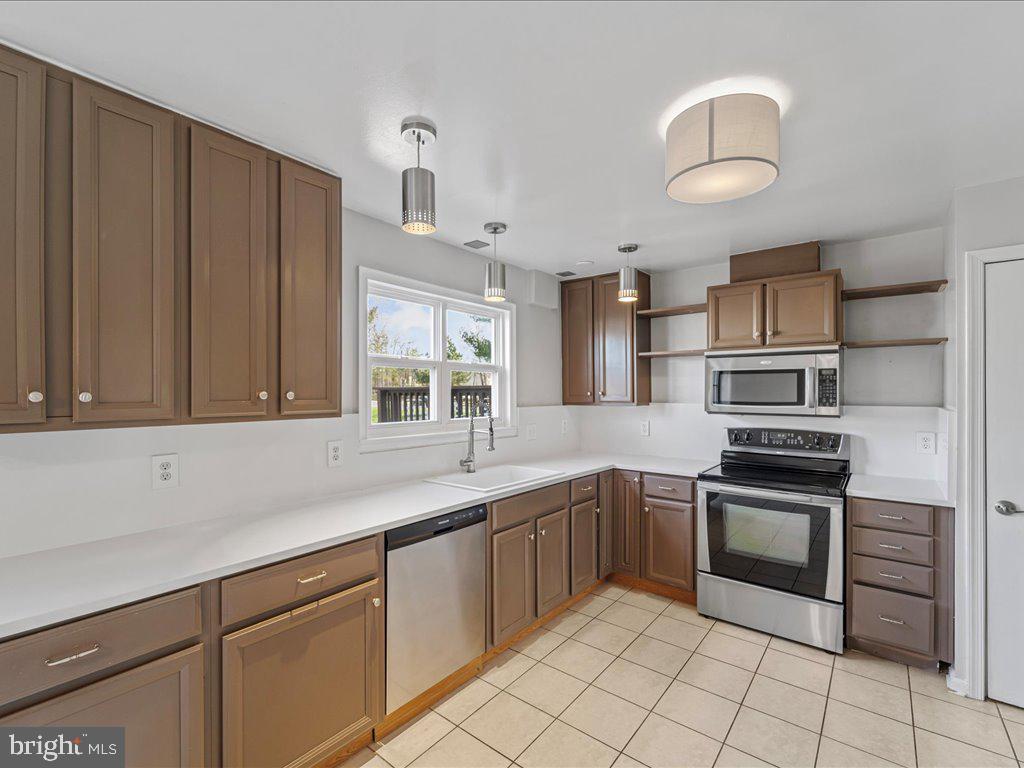 2904 Madeira Court