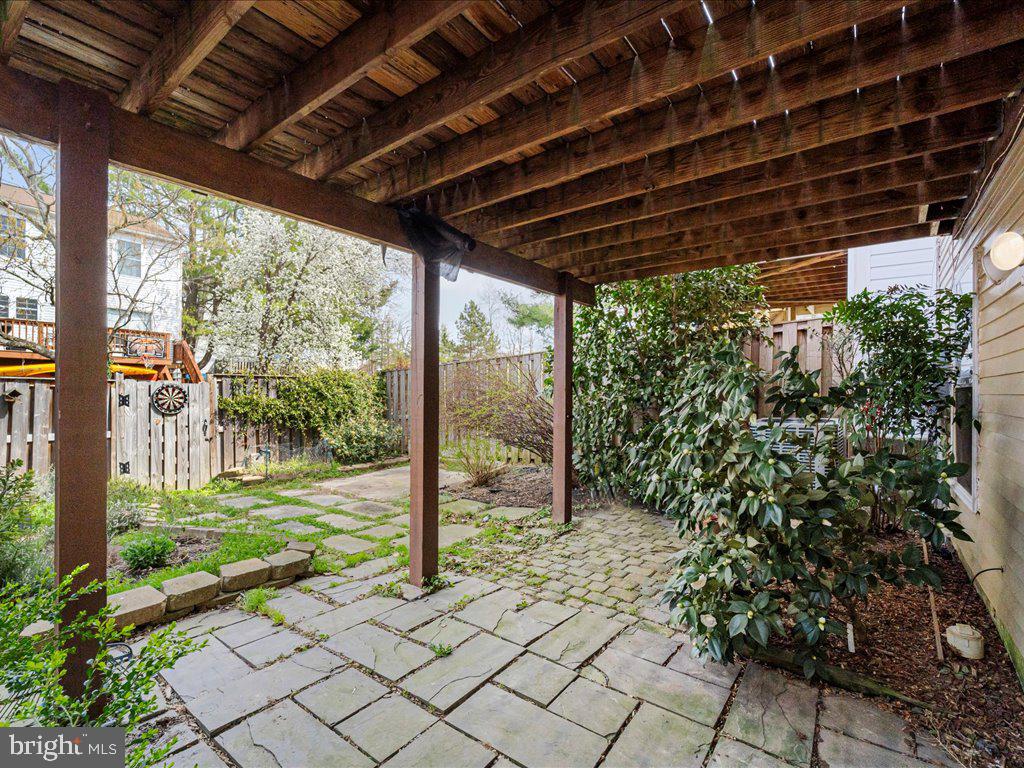 2904 Madeira Court
