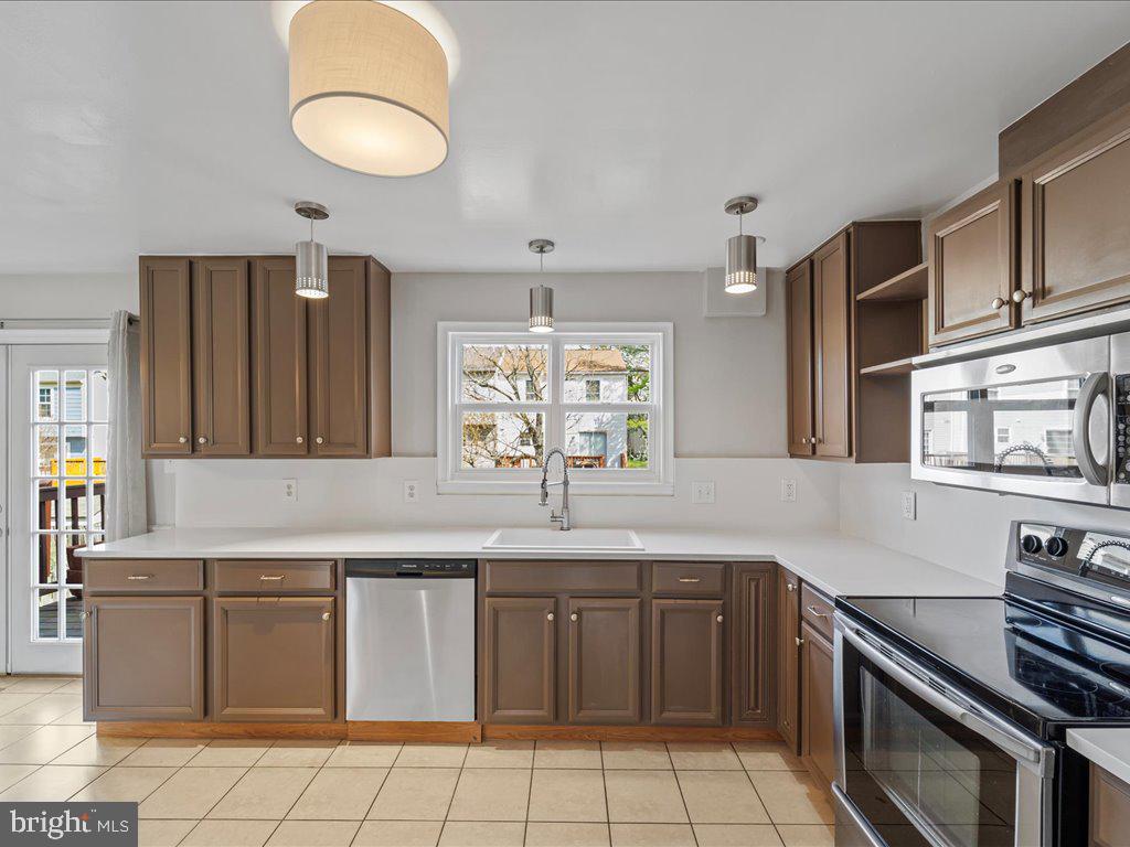 2904 Madeira Court