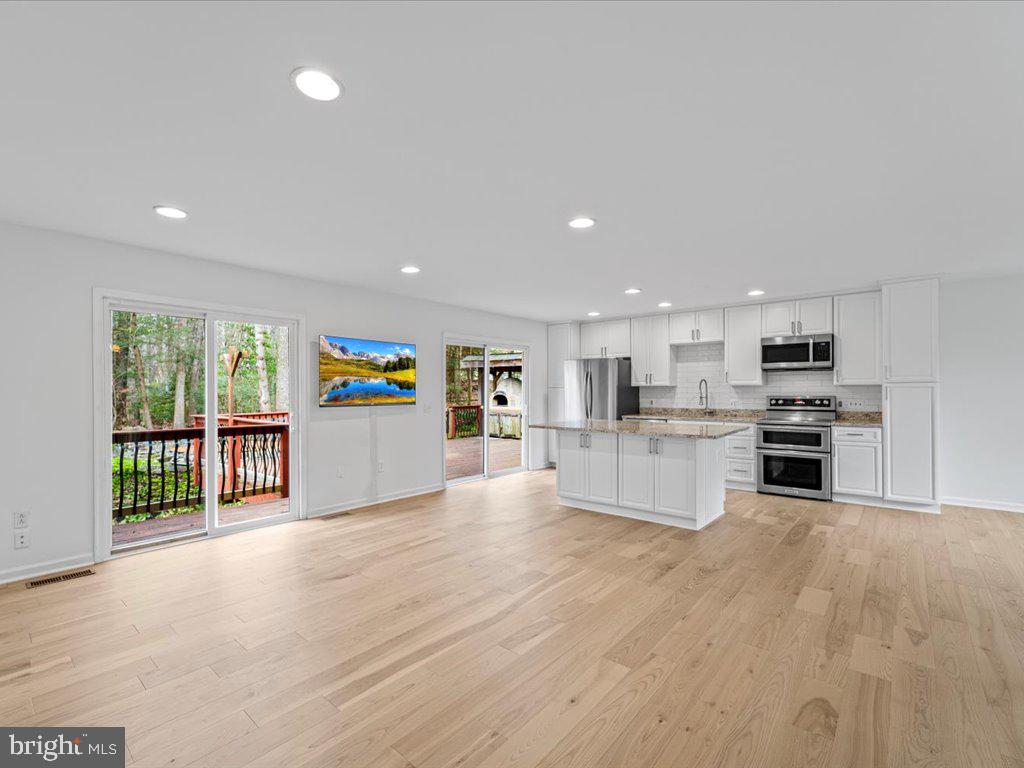 12243 Chinaberry Ct
