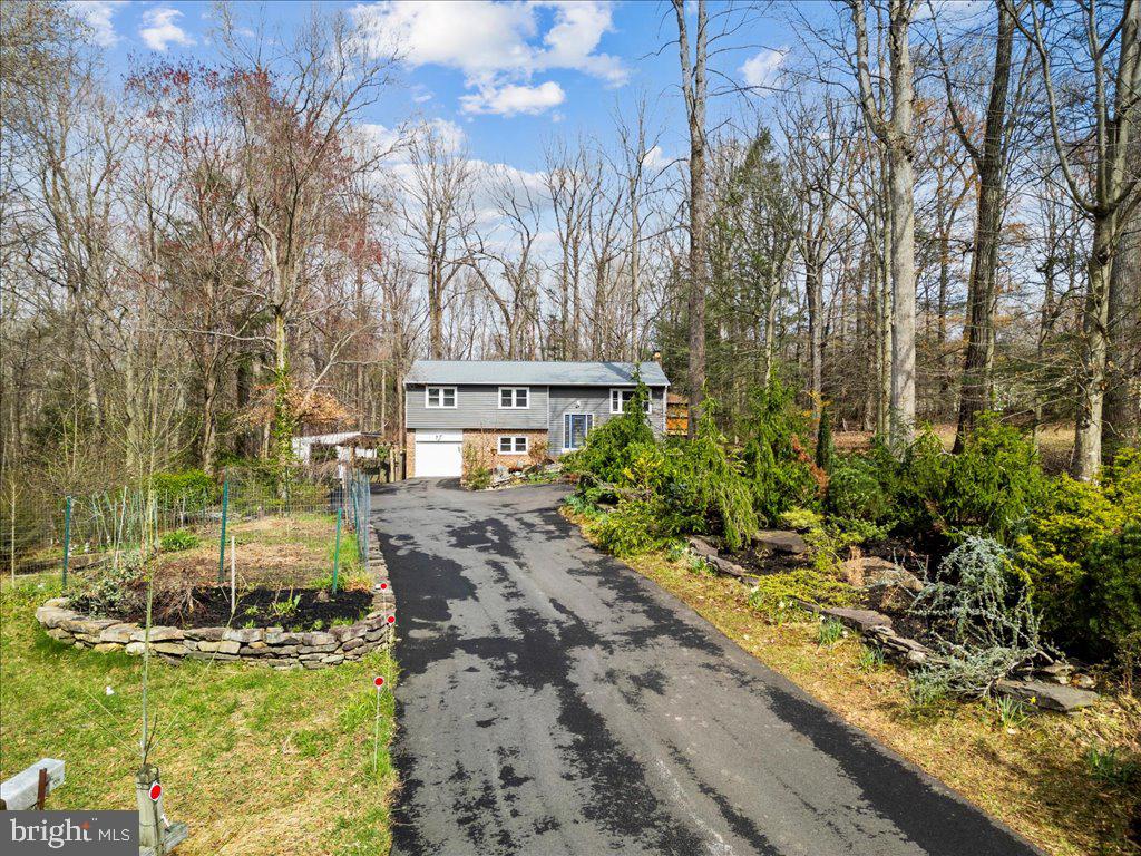 12243 Chinaberry Ct