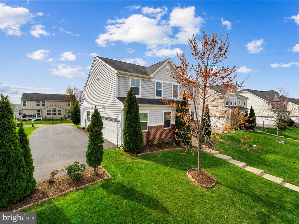 2165 Port Potomac Ave