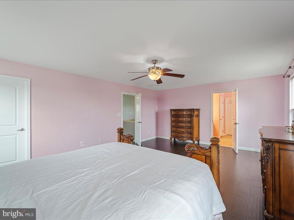 2165 Port Potomac Ave