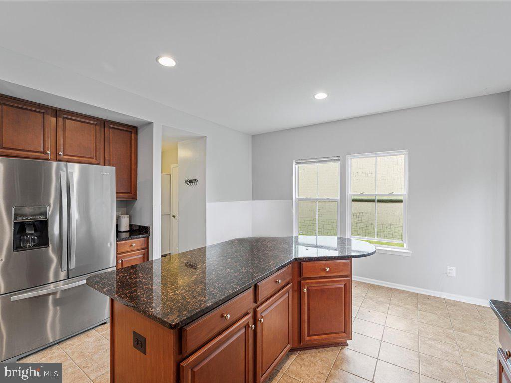 2165 Port Potomac Ave