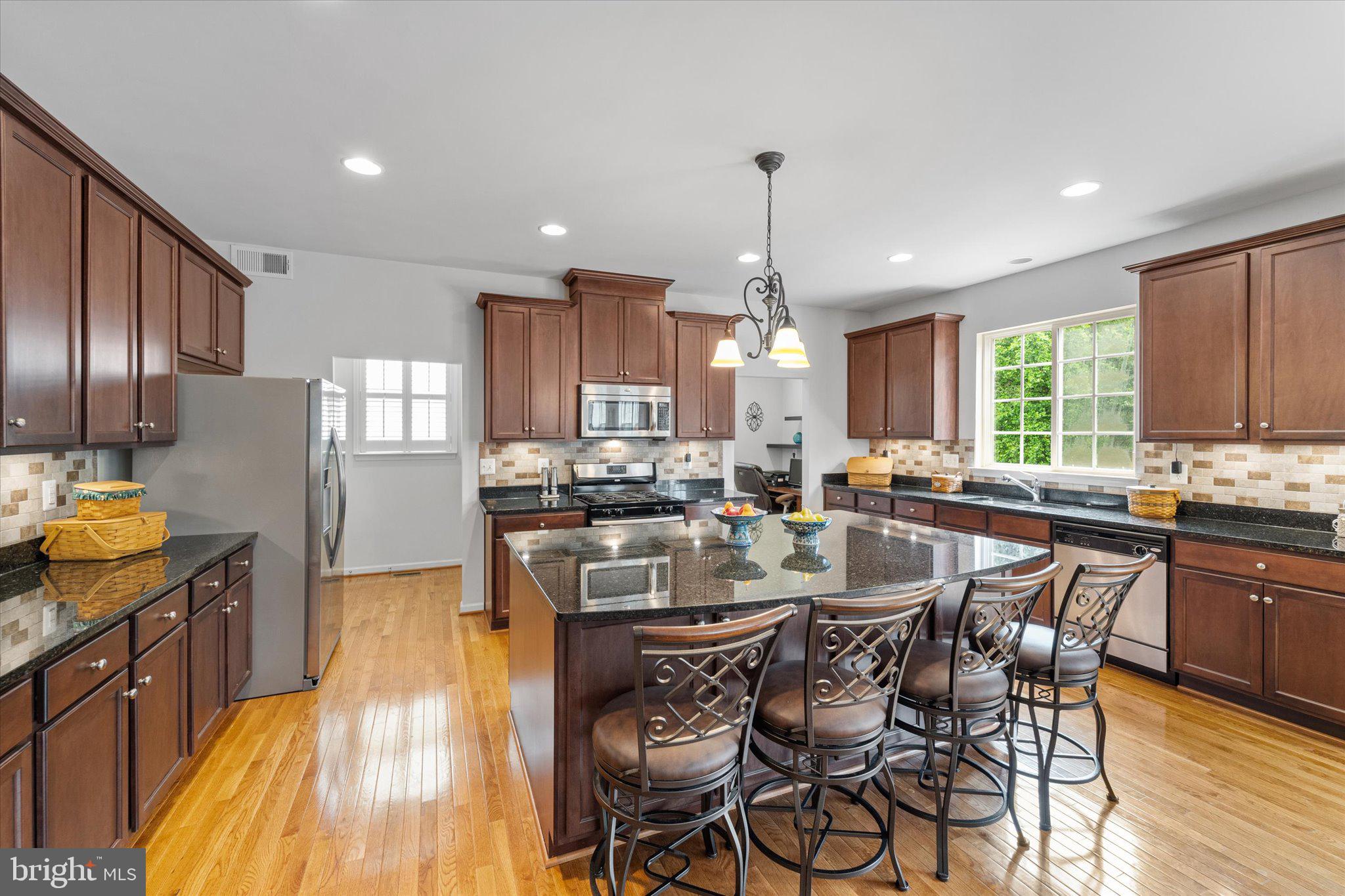 16437 Chattanooga Ln