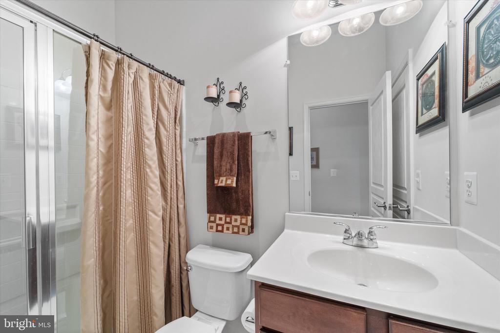16437 Chattanooga Ln
