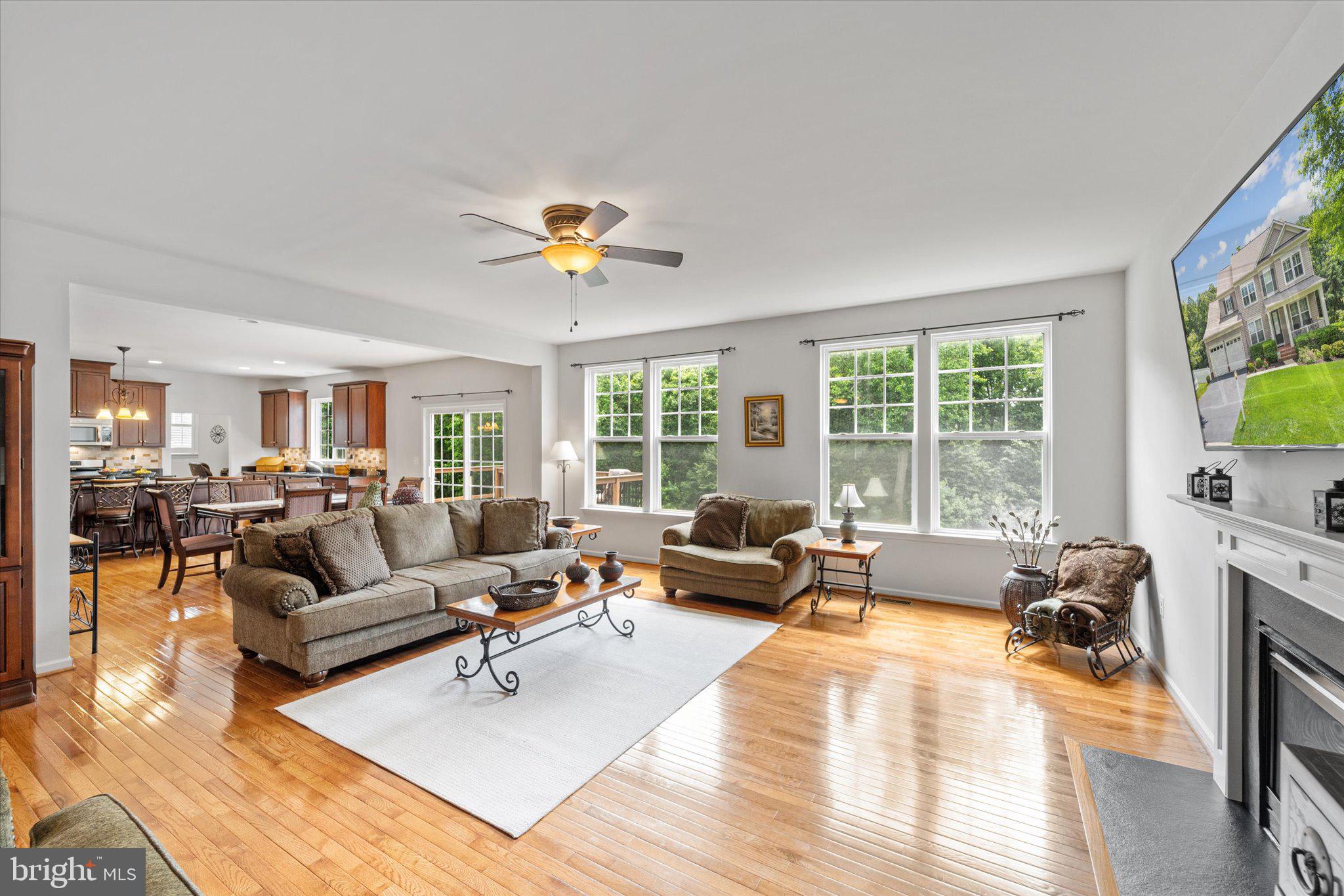 16437 Chattanooga Ln