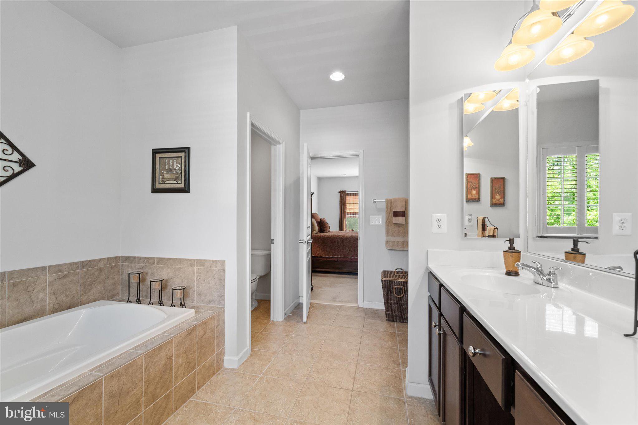 16437 Chattanooga Ln