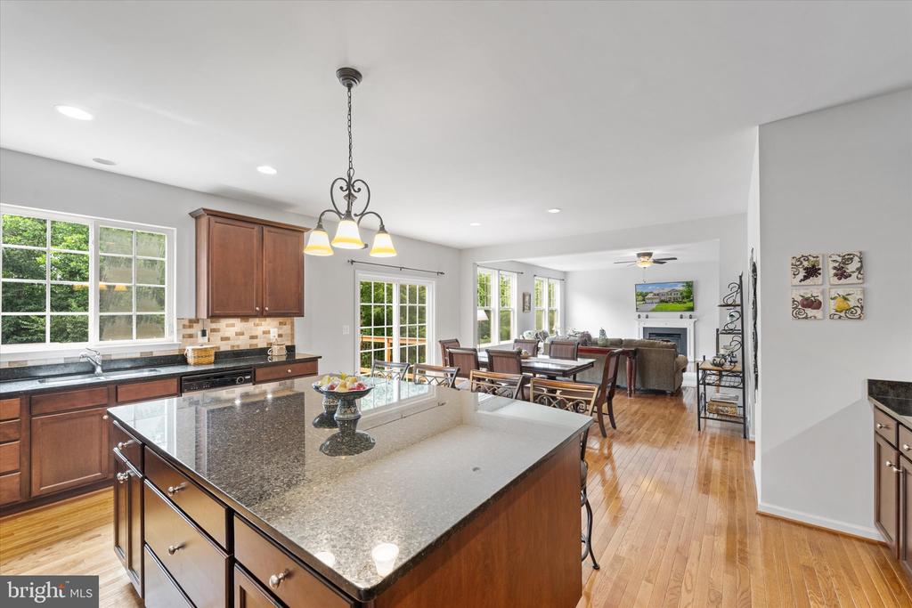 16437 Chattanooga Ln