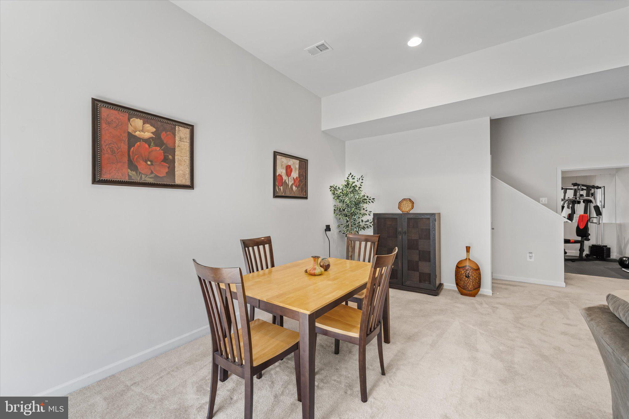 16437 Chattanooga Ln