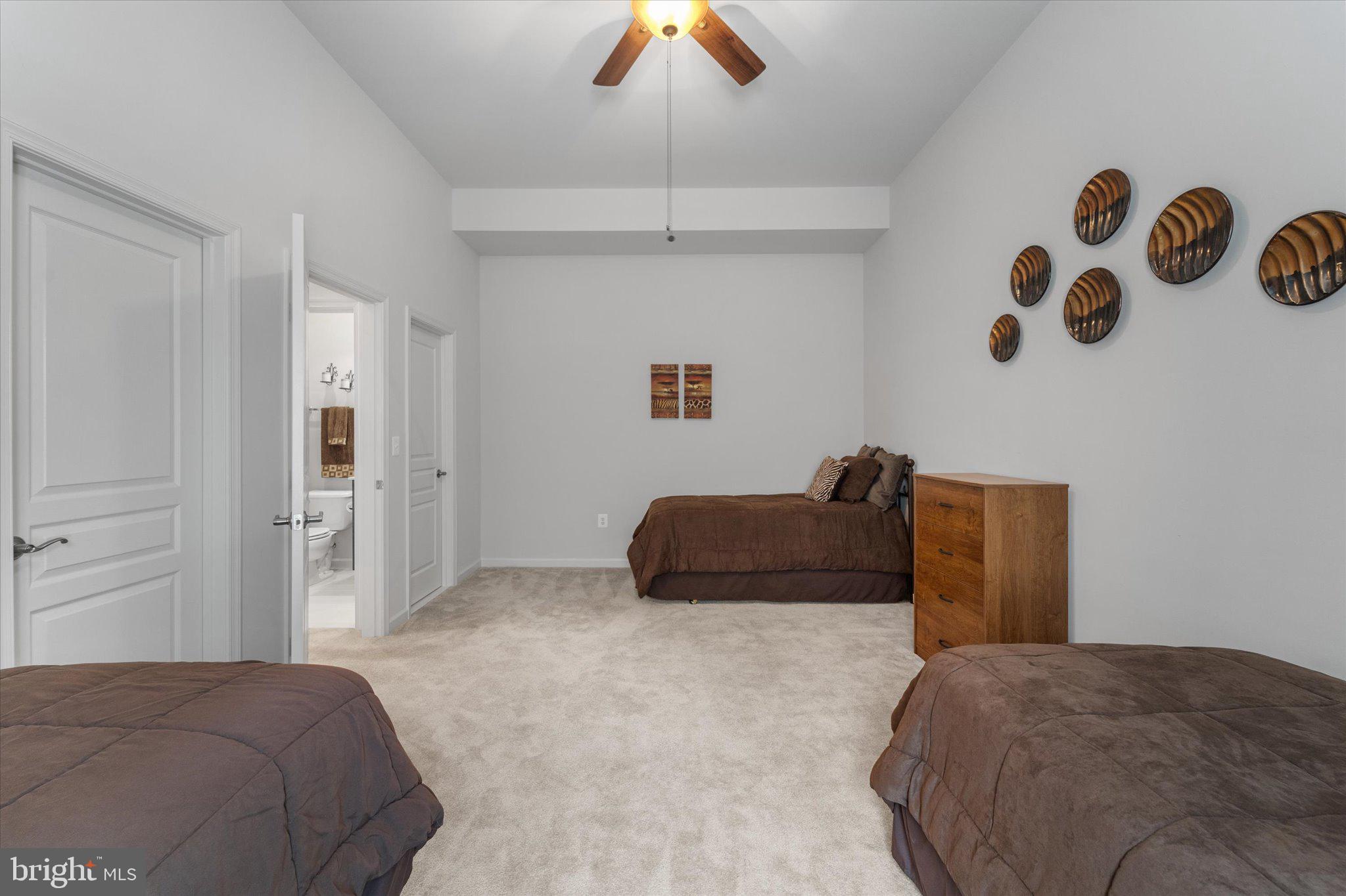 16437 Chattanooga Ln