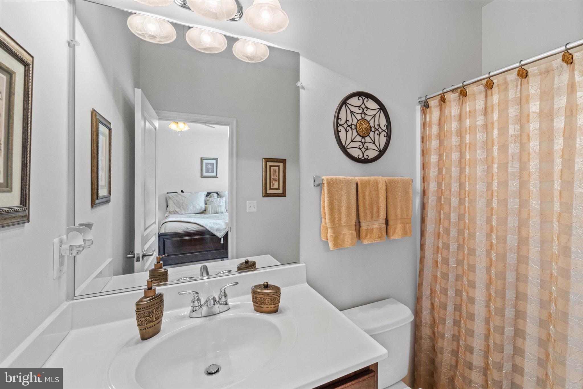 16437 Chattanooga Ln
