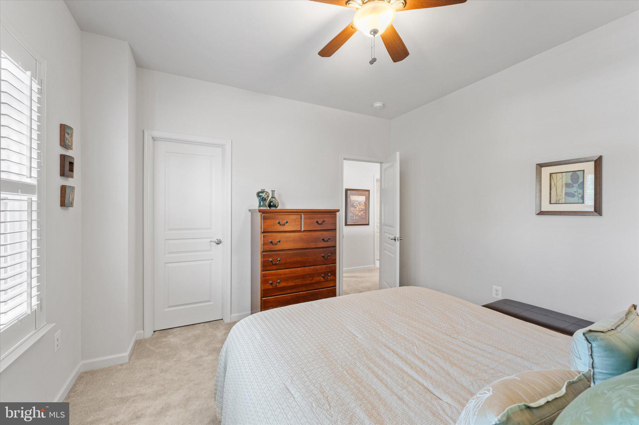16437 Chattanooga Ln