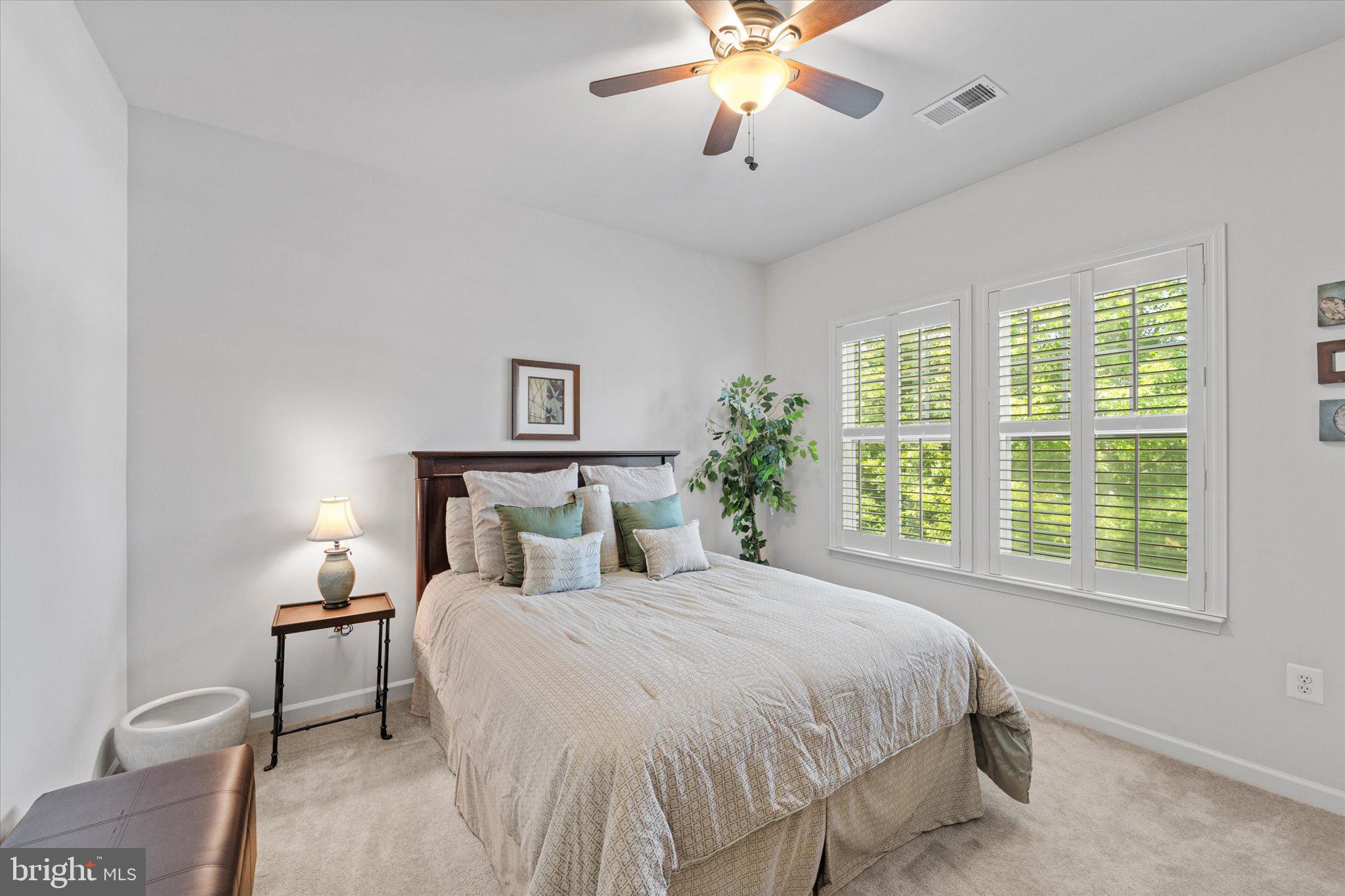 16437 Chattanooga Ln