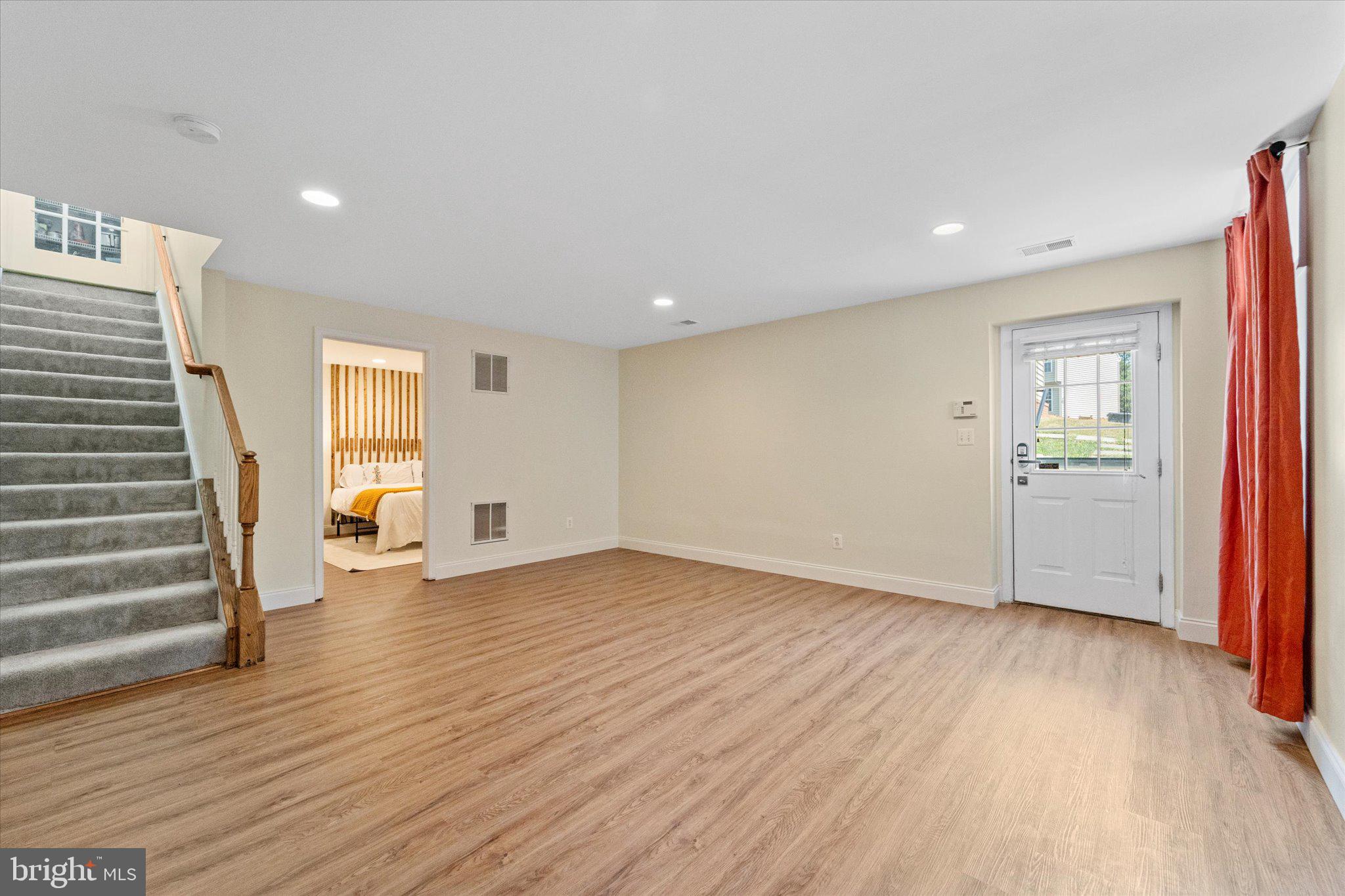 16253 Catenary Dr