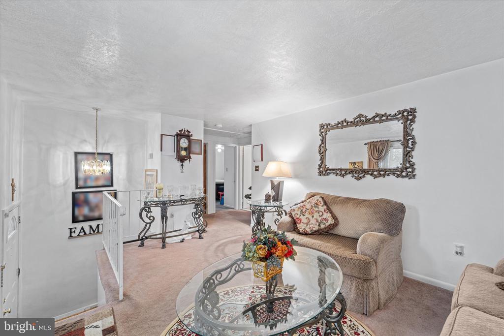 13829 Meadowbrook Rd