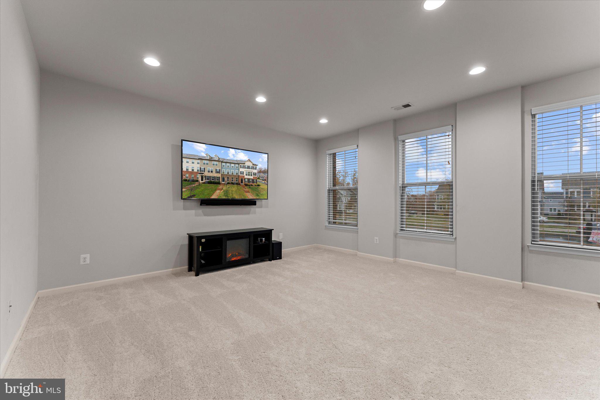 17902 Spotted Oak Rd