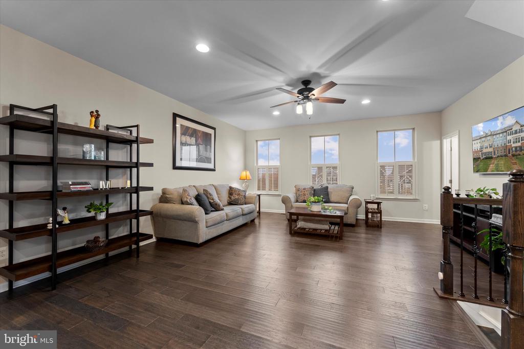 17902 Spotted Oak Rd