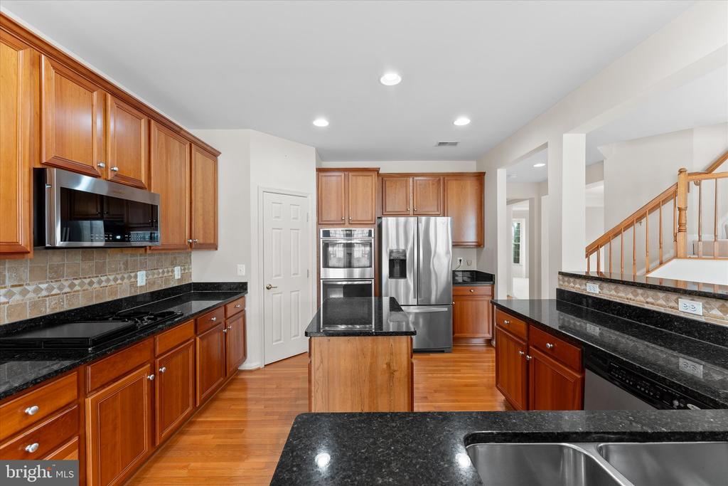 2717 Bulkhead Dr