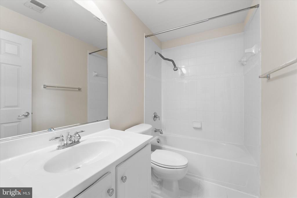 2717 Bulkhead Dr