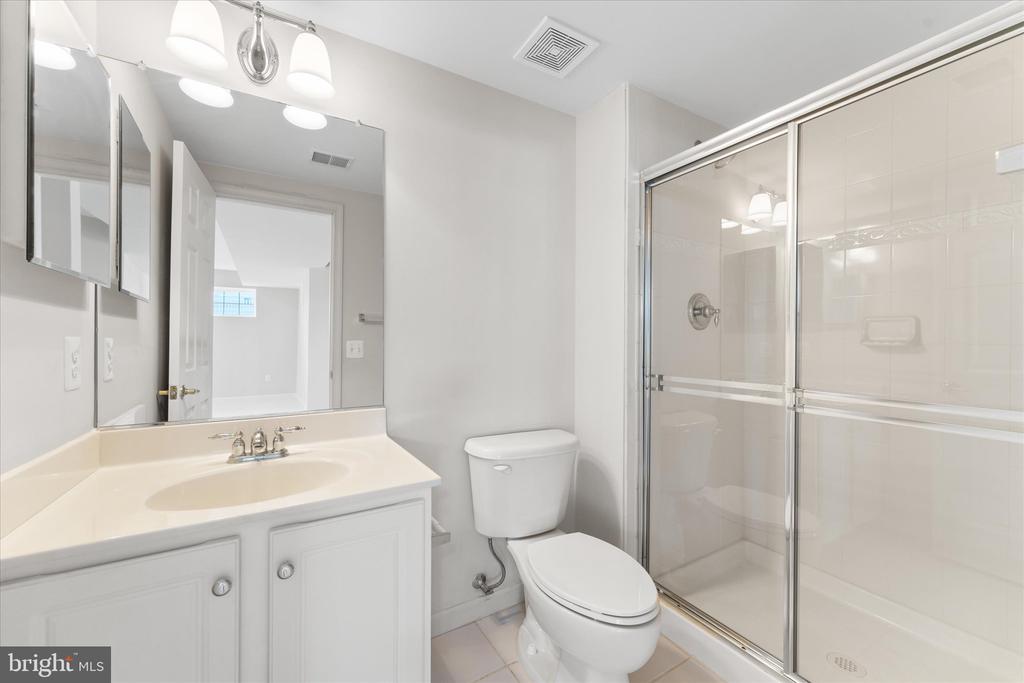 2717 Bulkhead Dr