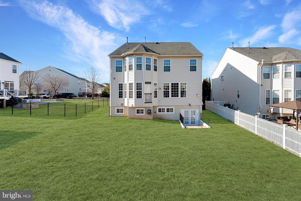 2717 Bulkhead Dr