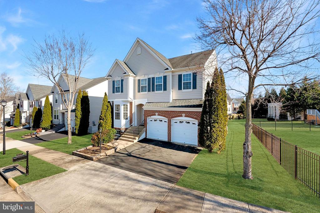 2717 Bulkhead Dr