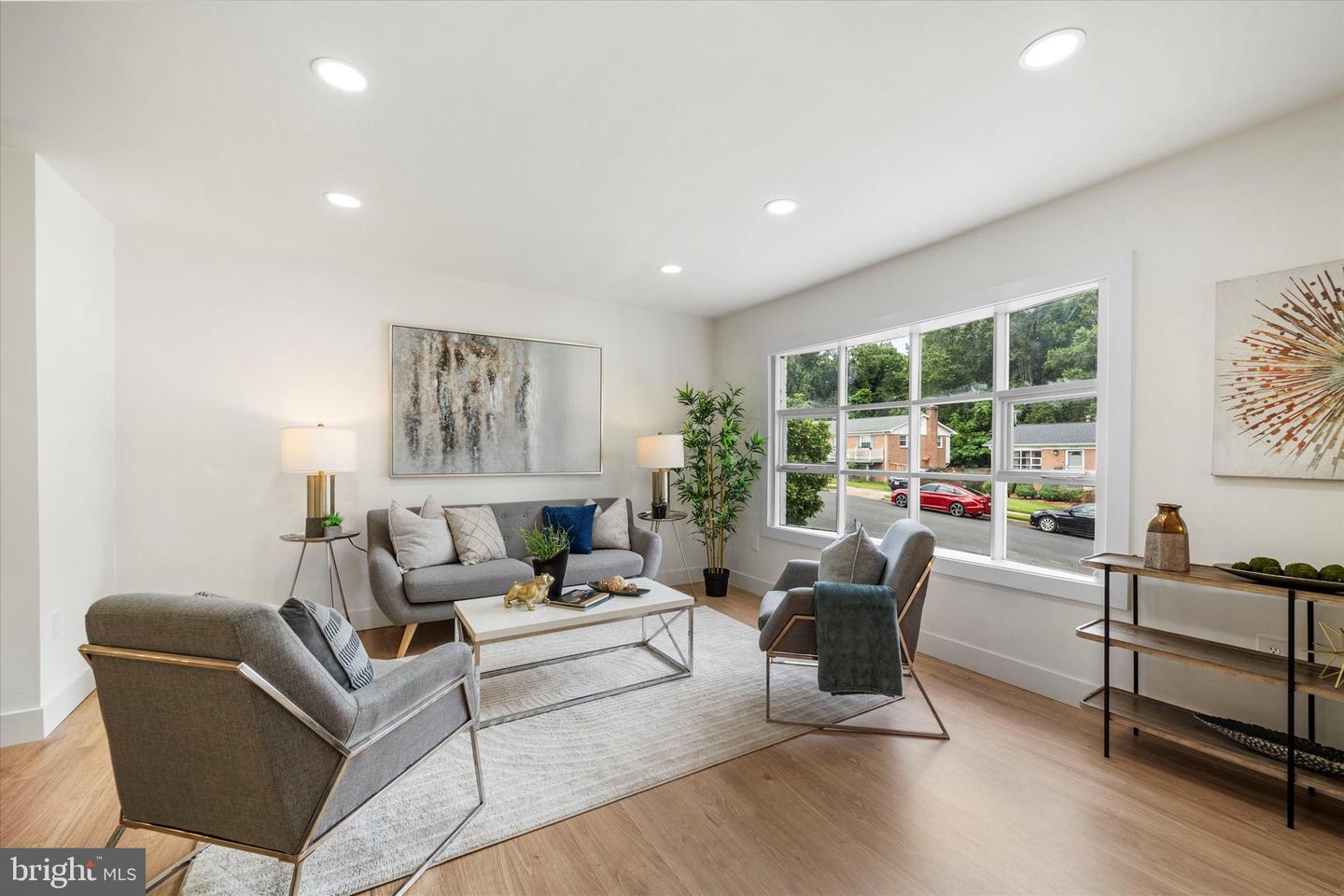 13708 Gilbert Rd