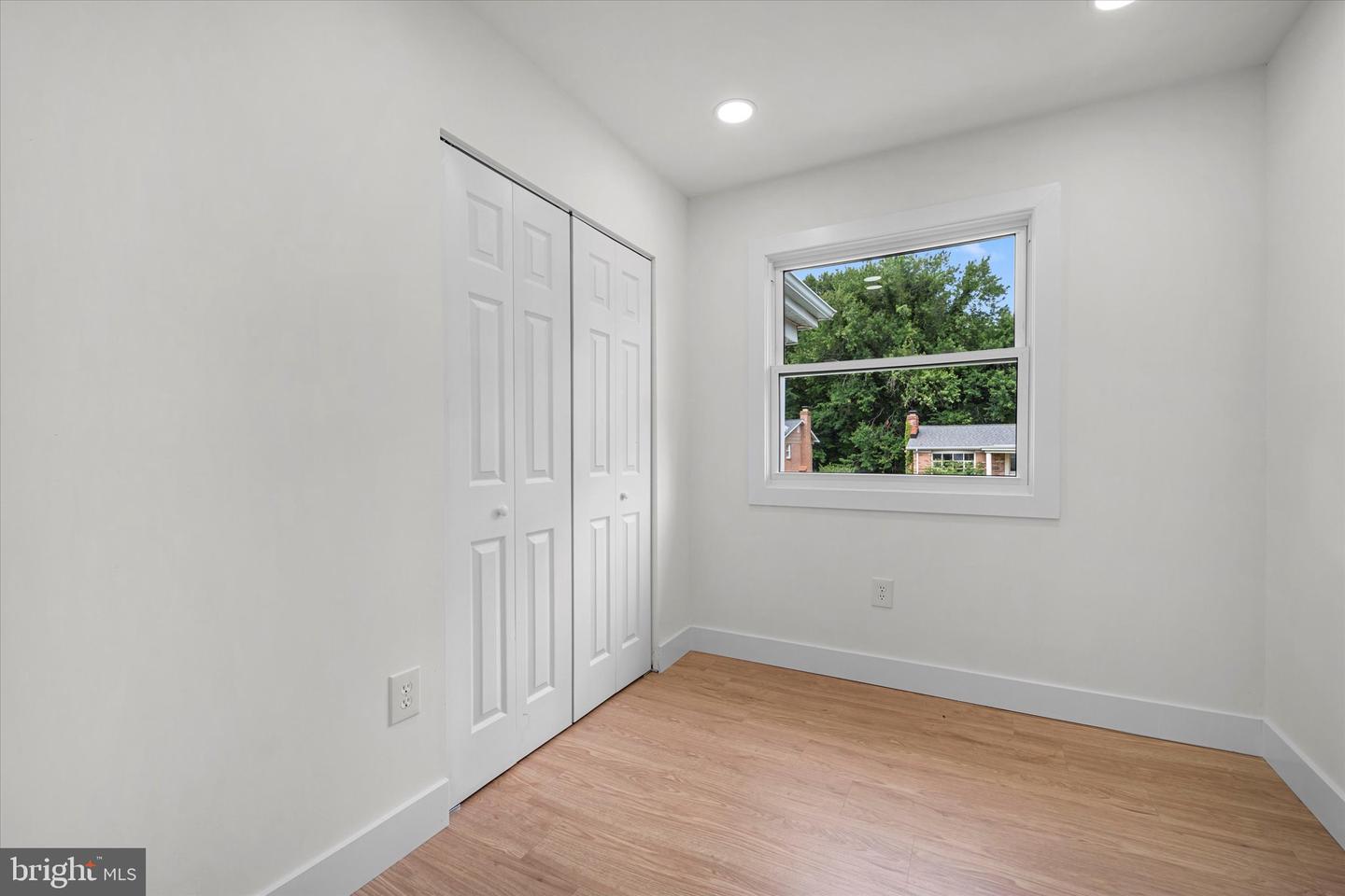 13708 Gilbert Rd
