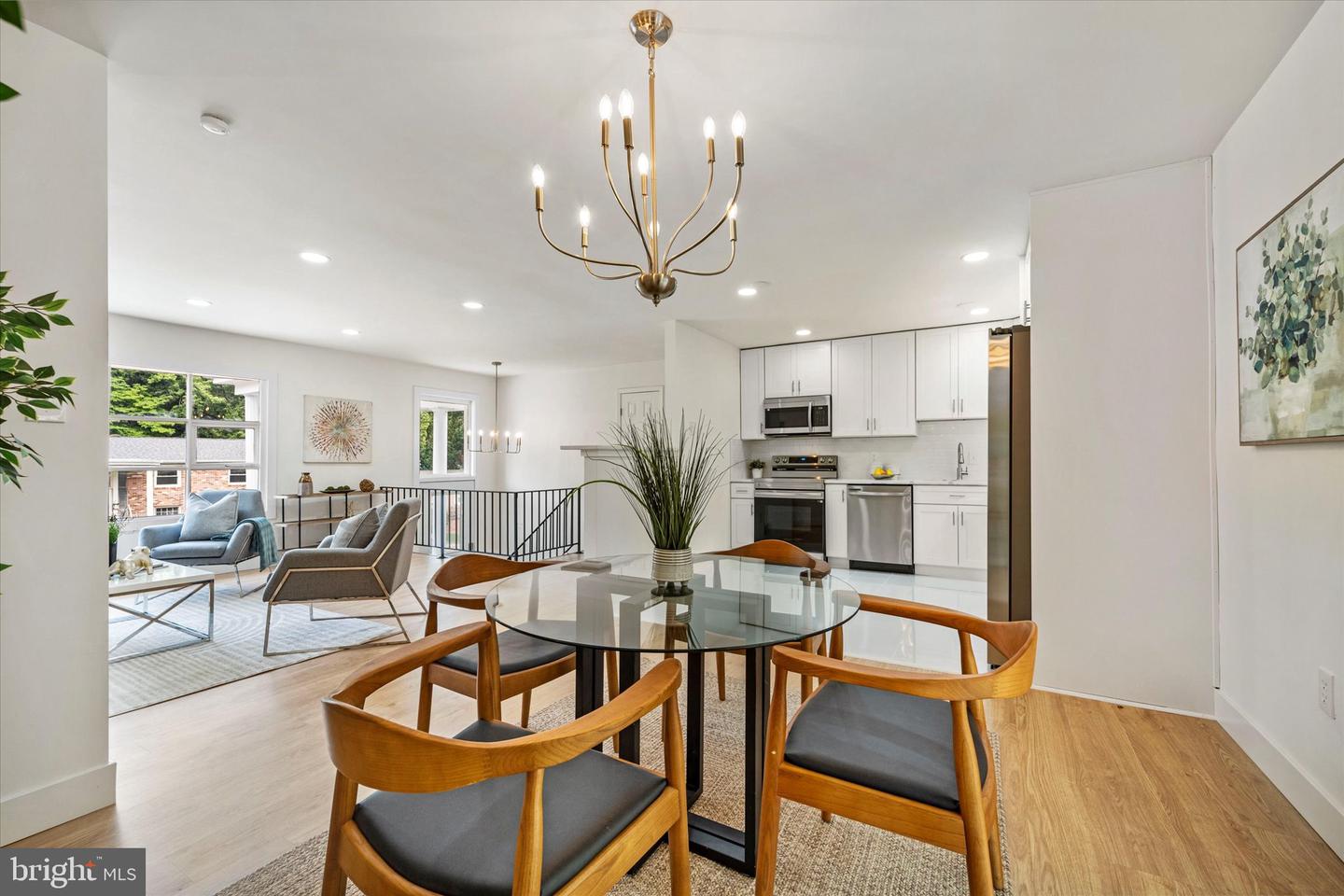 13708 Gilbert Rd