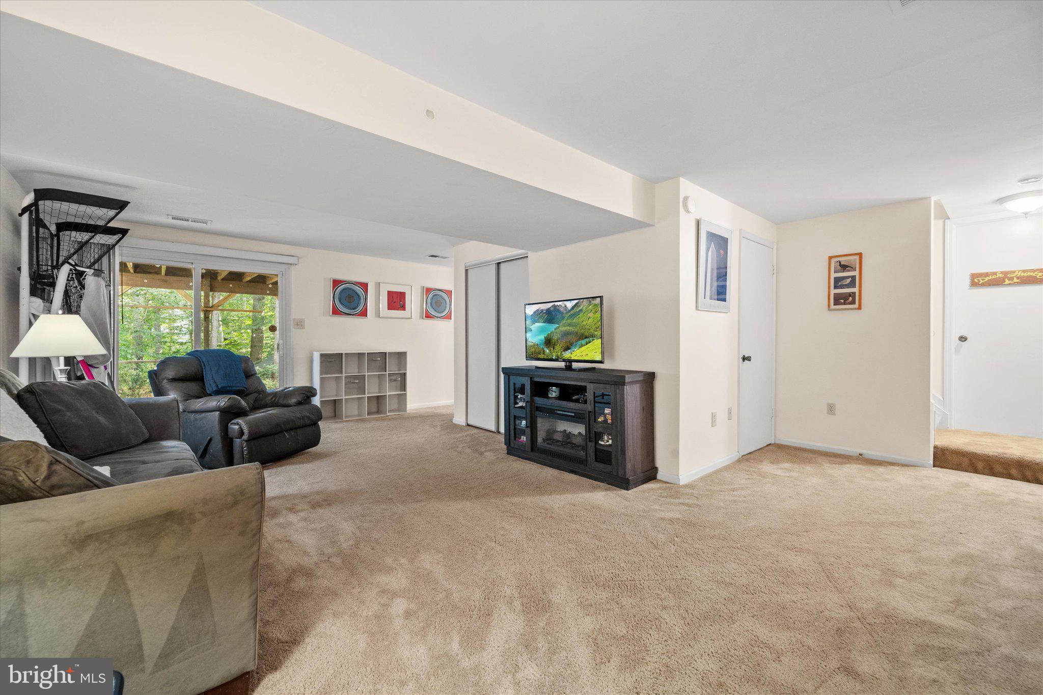 2958 Fox Tail Ct