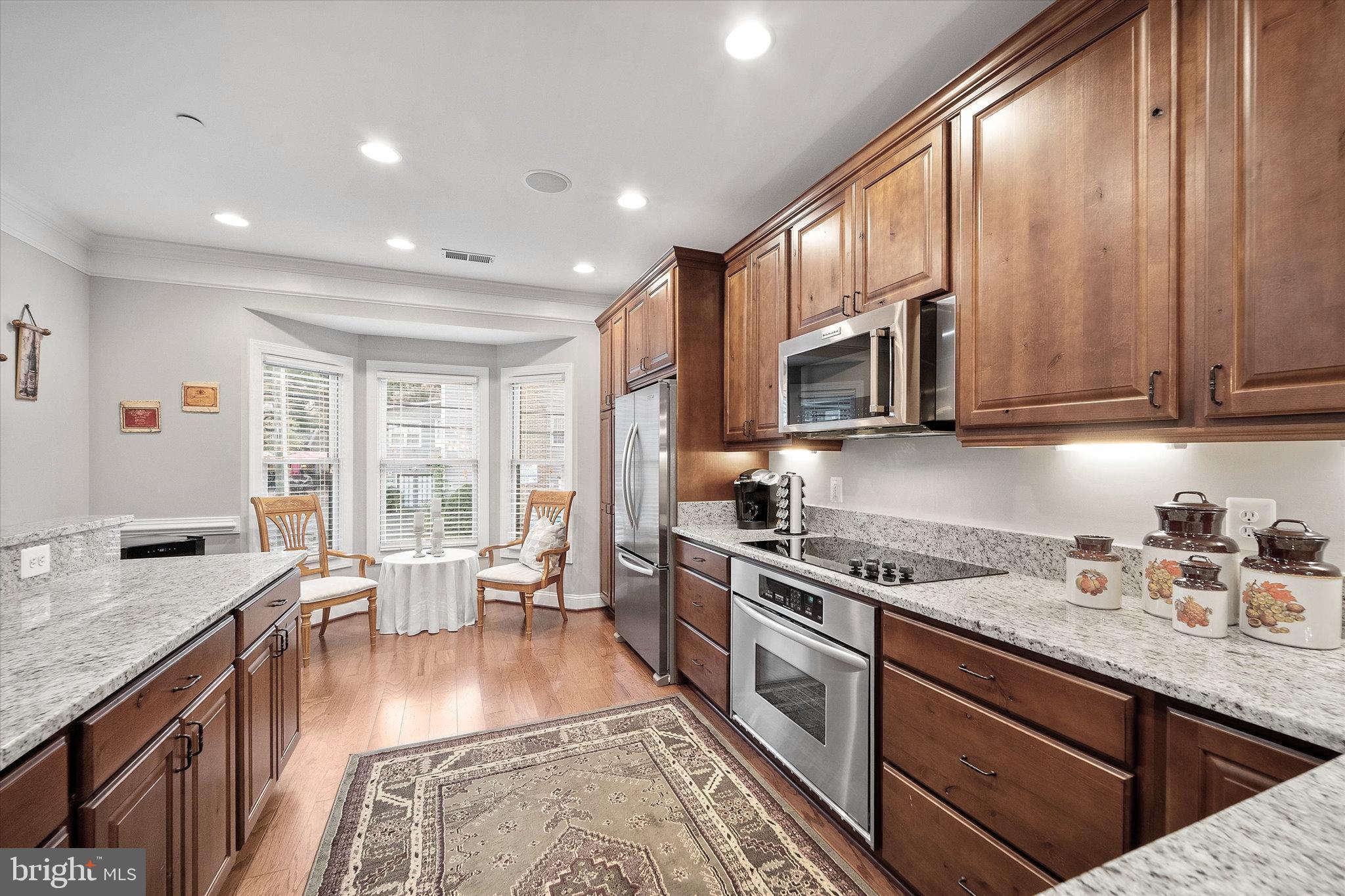 229 Mill St