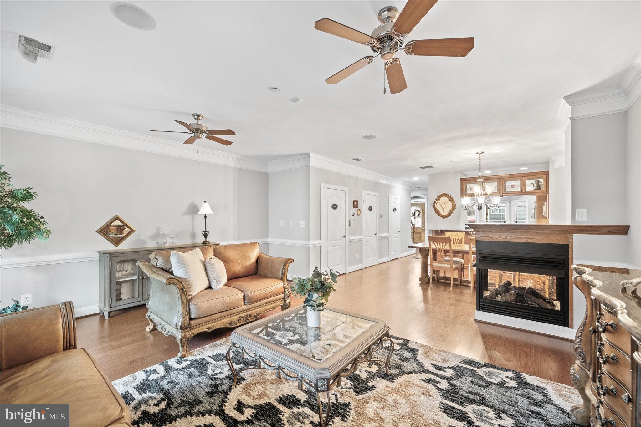 229 Mill St